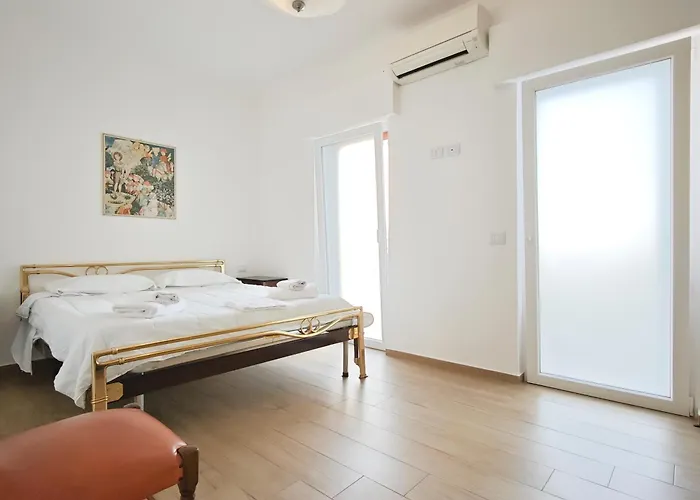 Apartment Domus Arianna Bari